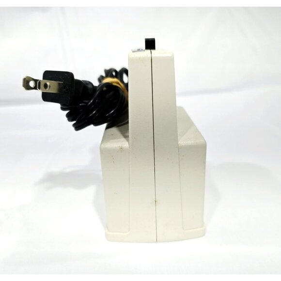 Realistic Magnetic Bulk Tape Eraser 44-232 Radio Shack with Box, Instructions - Picture 6 of 11